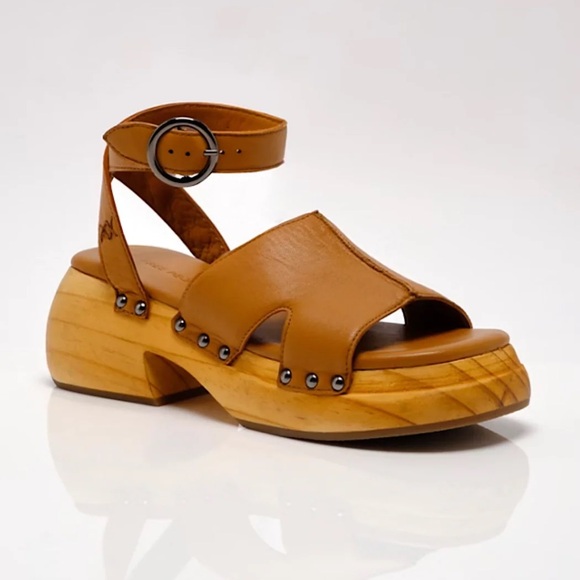 Free‎ People Carson Clog Leather Strappy Sandal Brown Size 8